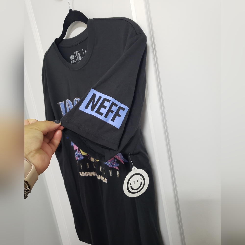 NEFF LOONEY TUNES Racing Club T-Shirt - Picture 7 of 7